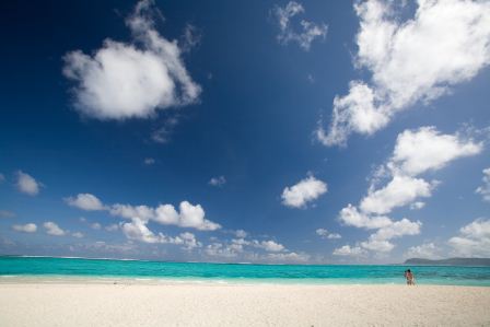 マニャガハ島の綺麗すぎるビーチ